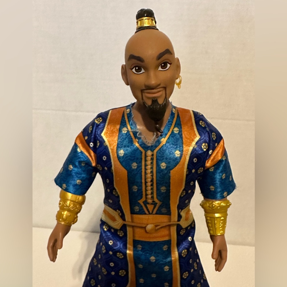 Hasbro 2018 Disney Aladdin Live Action Will Smith Genie Doll - Picture 5 of 7